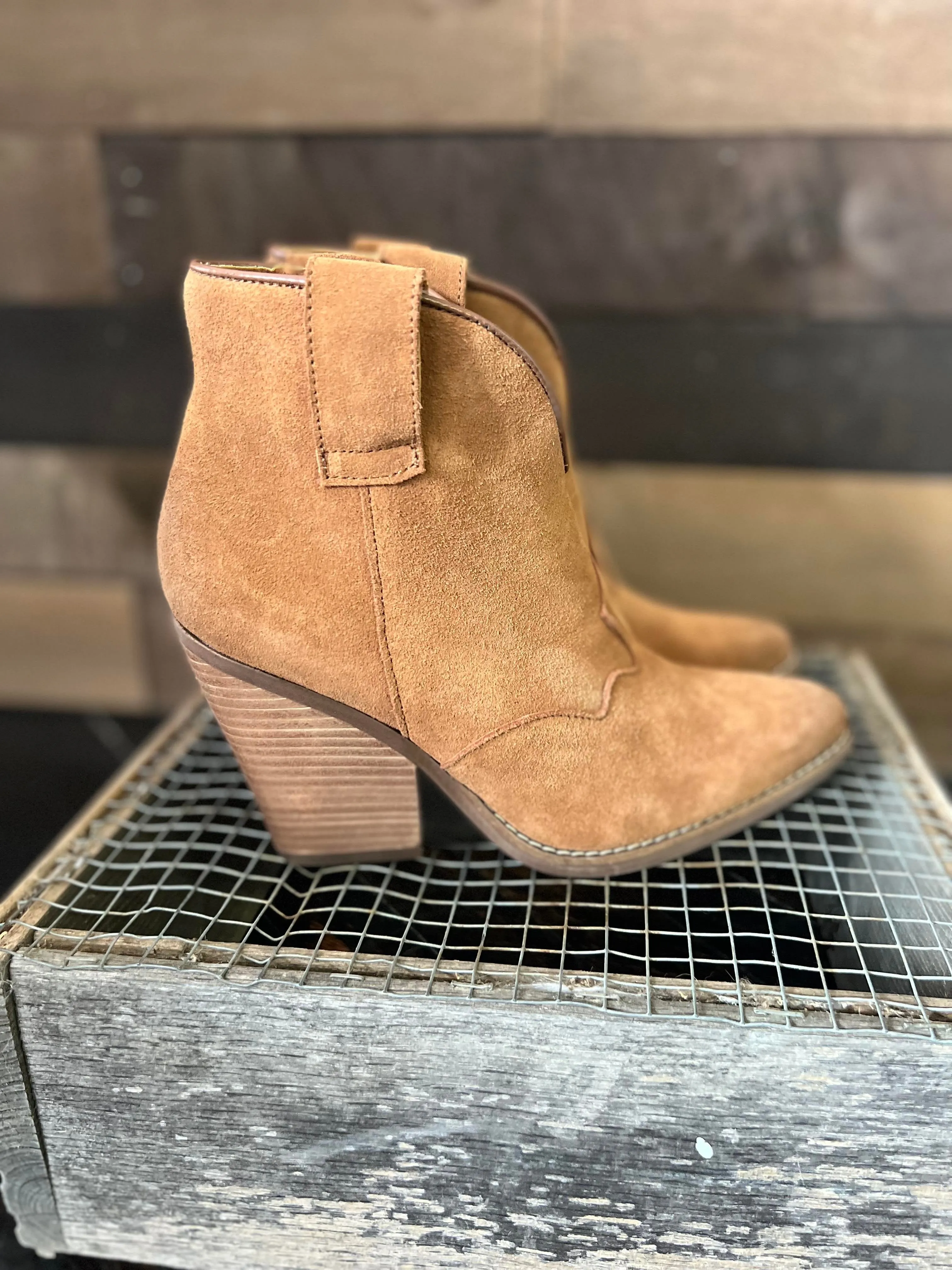 Flannie Whiskey Women's Booties