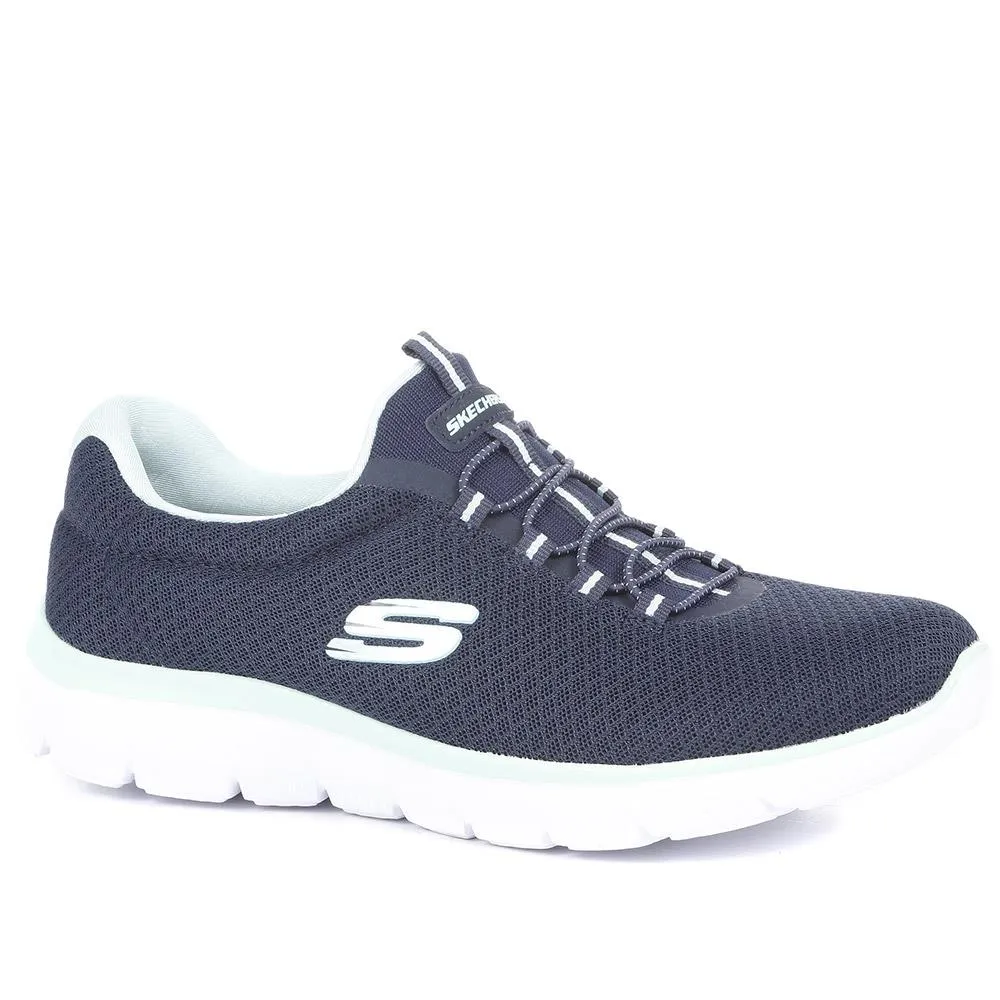 Summits Slip On Trainers - SKE31269 / 318 267